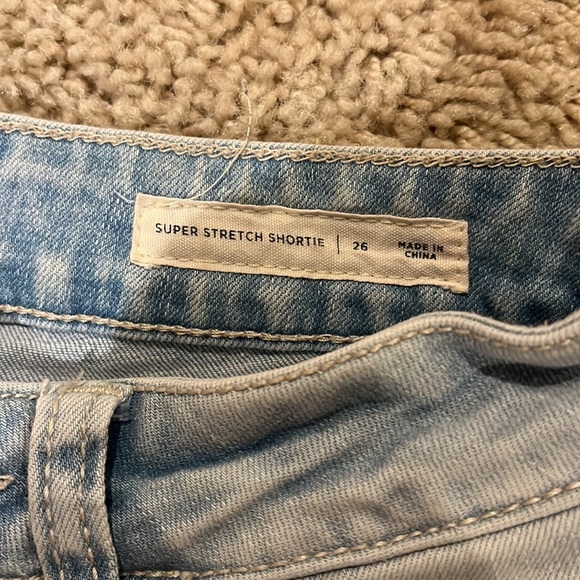 Short Jean Shorts - Picture 3 of 3